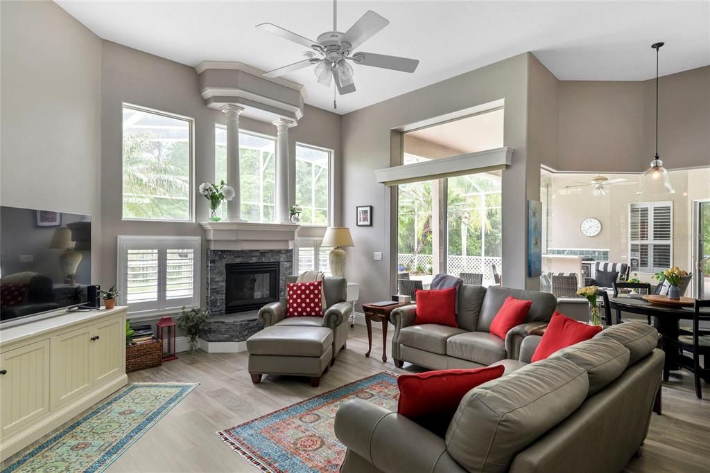 For Sale: $859,900 (4 beds, 4 baths, 3286 Square Feet)