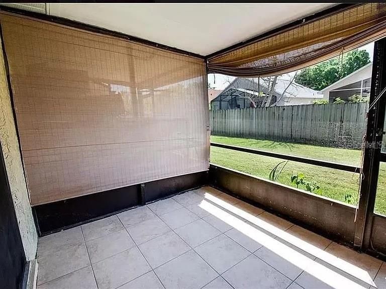 В аренду: $1,850 (3 спален, 2 ванн, 1214 Квадратных фут)