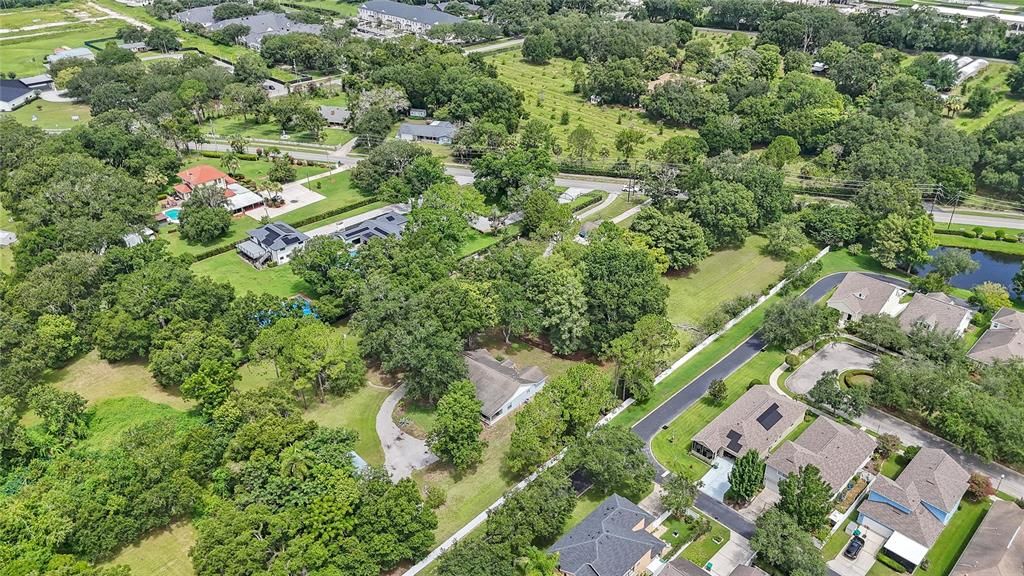 En Venta: $2,500,000 (0.91 acres)