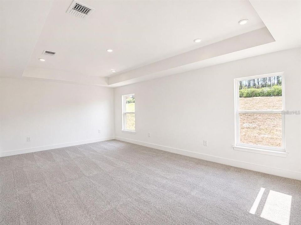 En Venta: $355,900 (3 camas, 2 baños, 1970 Pies cuadrados)