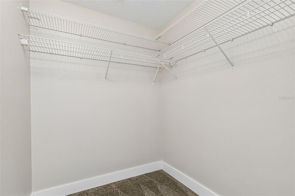 For Sale: $349,900 (3 beds, 2 baths, 1139 Square Feet)