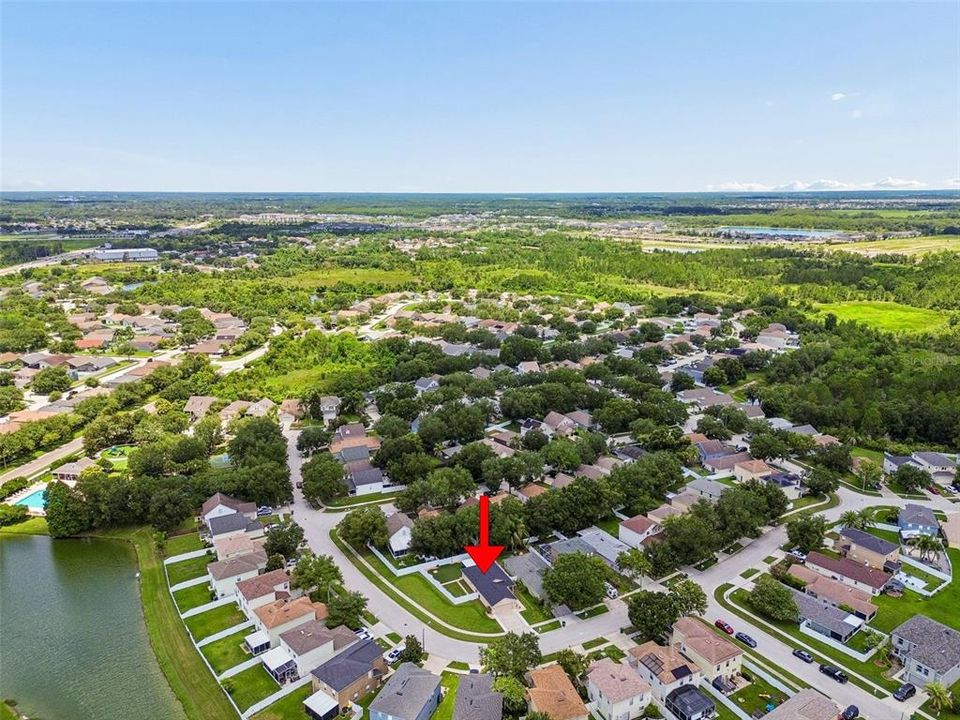 For Sale: $349,900 (3 beds, 2 baths, 1139 Square Feet)