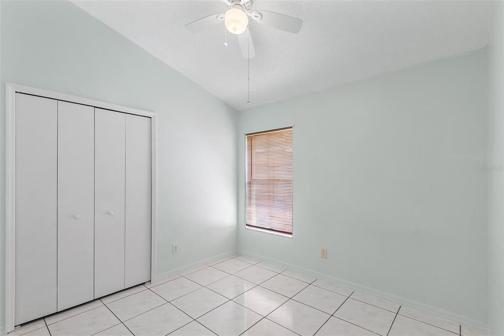 For Sale: $315,000 (3 beds, 3 baths, 1165 Square Feet)
