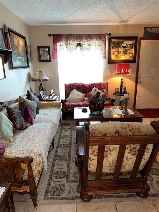 На продажу: $360,000 (4 спален, 3 ванн, 1886 Квадратных фут)