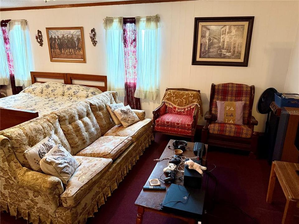 На продажу: $360,000 (4 спален, 3 ванн, 1886 Квадратных фут)