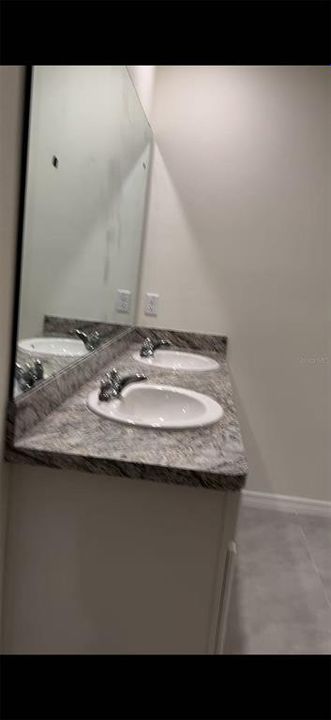 En Venta: $315,000 (3 camas, 2 baños, 1690 Pies cuadrados)