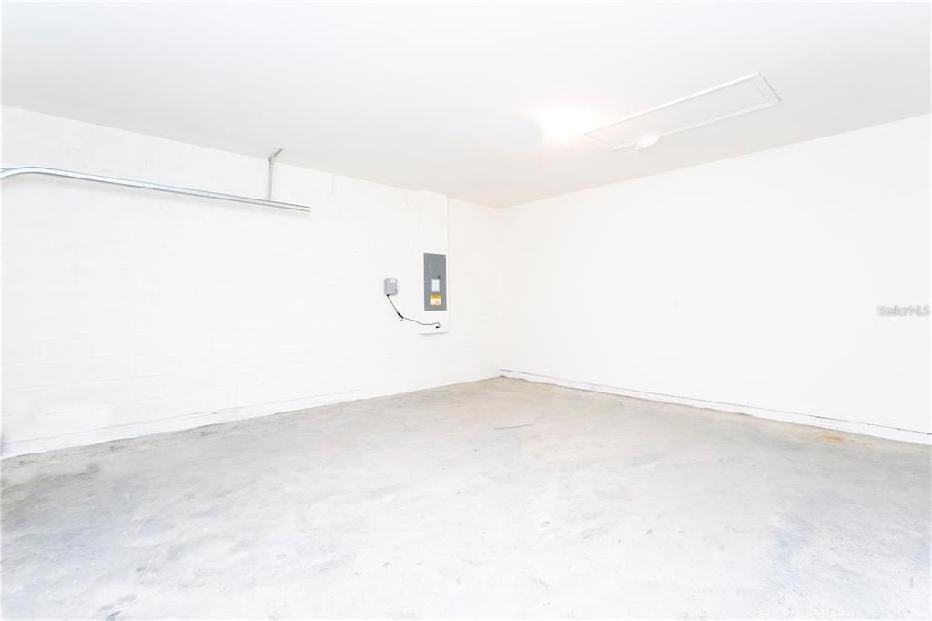 En Renta: $2,000 (3 camas, 2 baños, 1625 Pies cuadrados)
