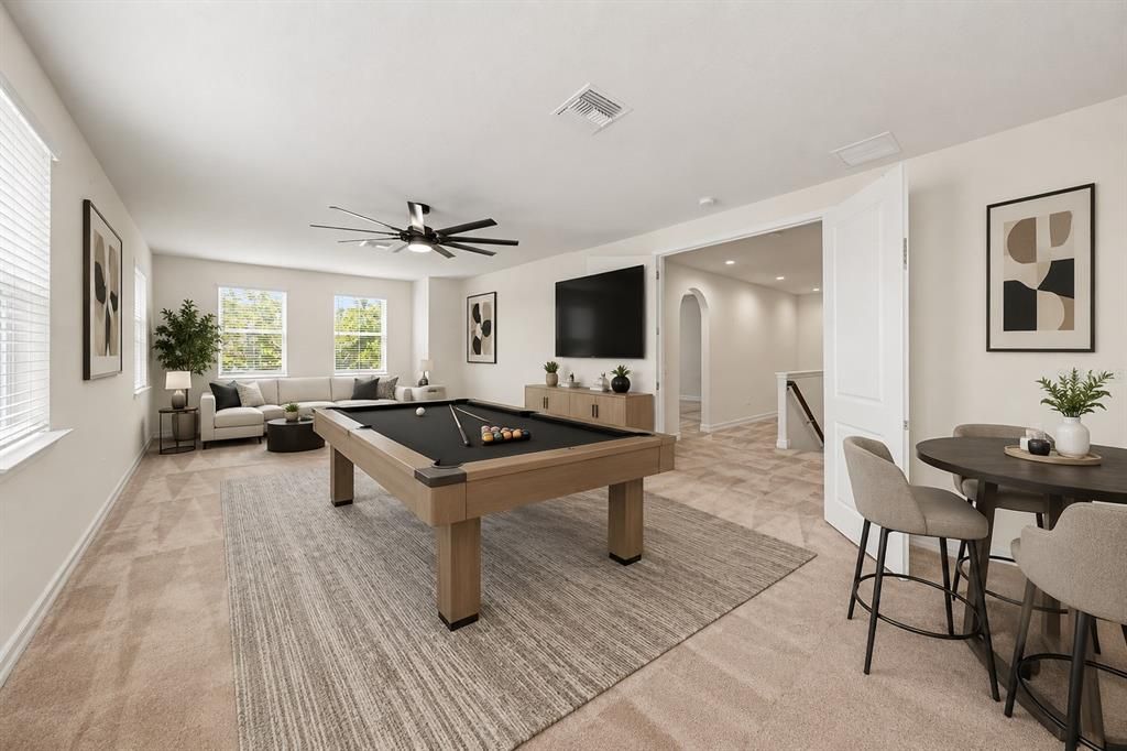 For Sale: $1,350,000 (5 beds, 4 baths, 4467 Square Feet)