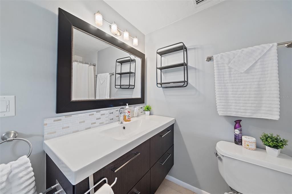 For Sale: $499,000 (3 beds, 2 baths, 1690 Square Feet)