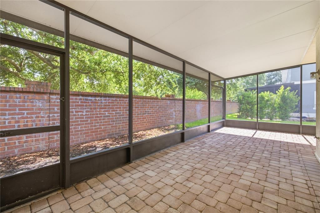 En Venta: $330,000 (3 camas, 2 baños, 1588 Pies cuadrados)