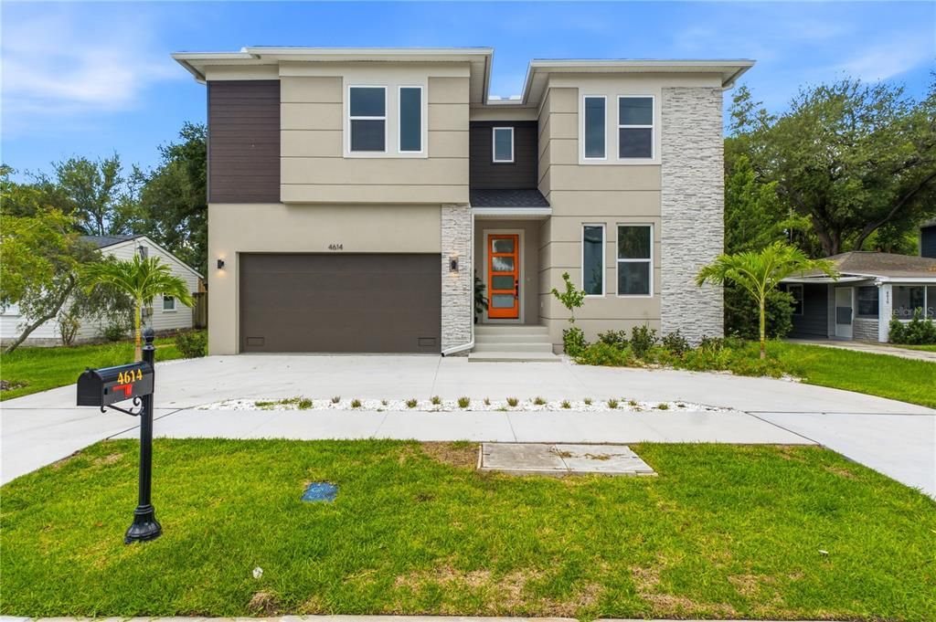 На продажу: $1,195,000 (5 спален, 4 ванн, 3784 Квадратных фут)