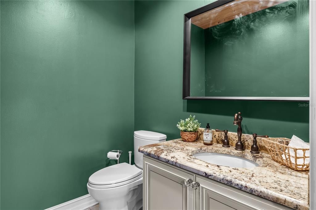 For Sale: $1,399,000 (6 beds, 4 baths, 7395 Square Feet)