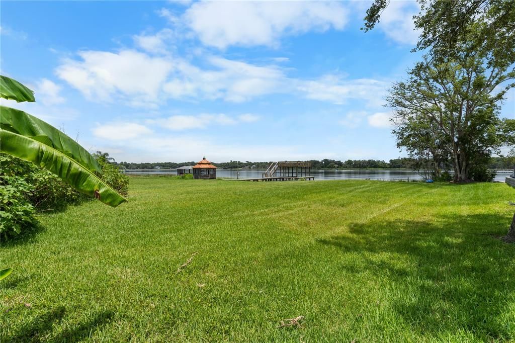 For Sale: $1,399,000 (6 beds, 4 baths, 7395 Square Feet)