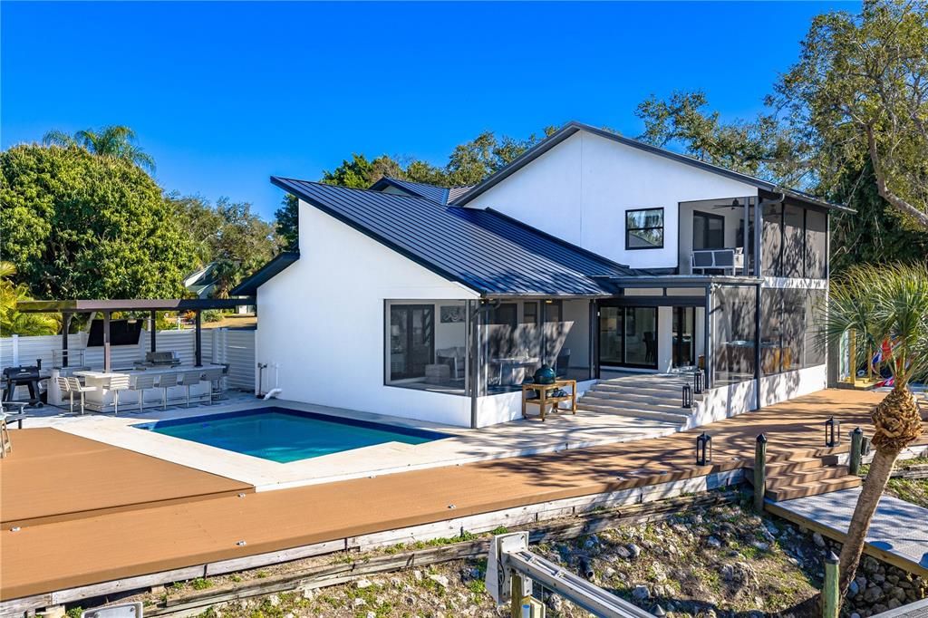 For Rent: $10,000 (3 beds, 2 baths, 2434 Square Feet)