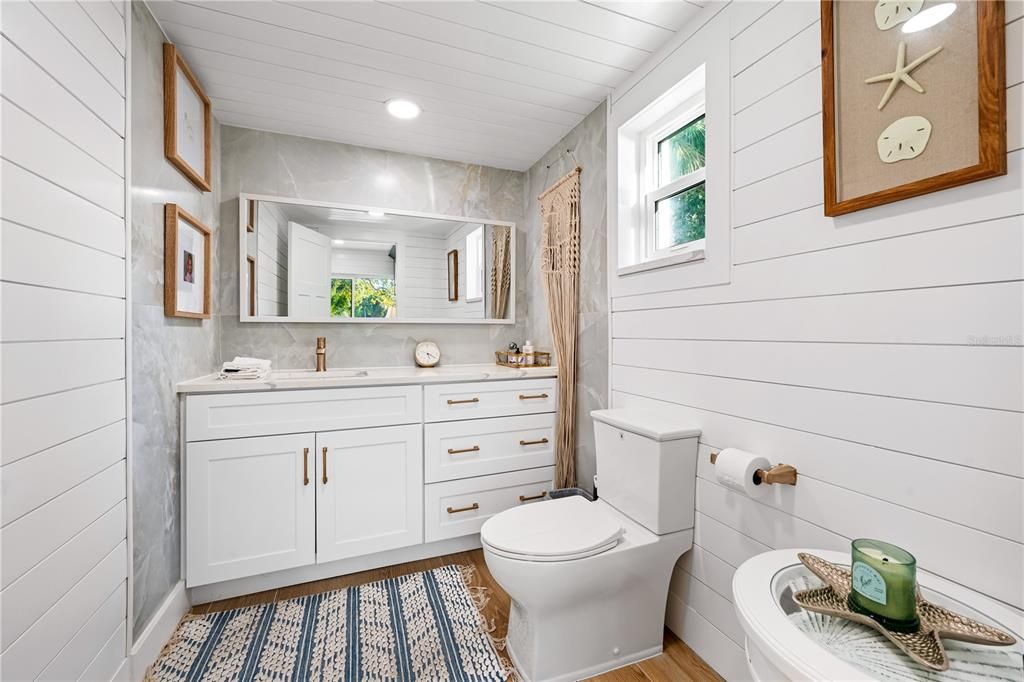 For Rent: $10,000 (3 beds, 2 baths, 2434 Square Feet)