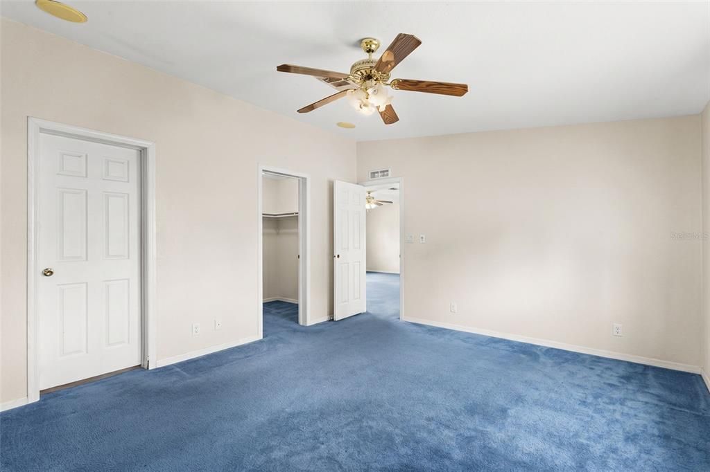 For Sale: $289,000 (3 beds, 2 baths, 1710 Square Feet)