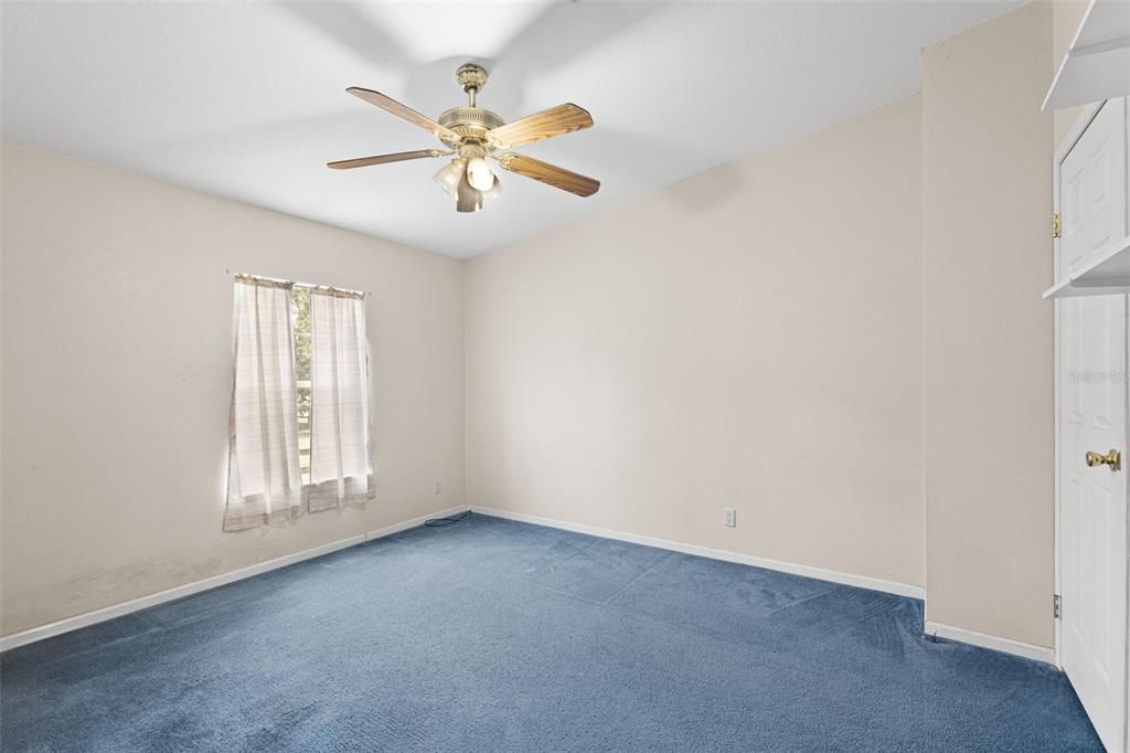 For Sale: $289,000 (3 beds, 2 baths, 1710 Square Feet)