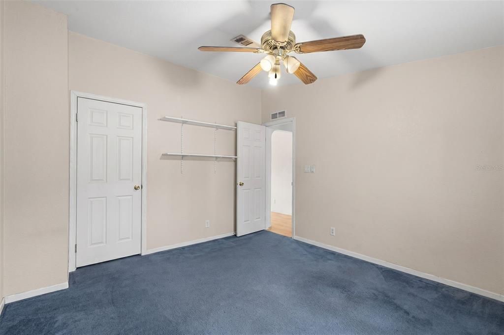 For Sale: $289,000 (3 beds, 2 baths, 1710 Square Feet)