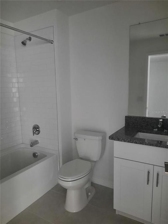 В аренду: $1,895 (3 спален, 2 ванн, 1634 Квадратных фут)