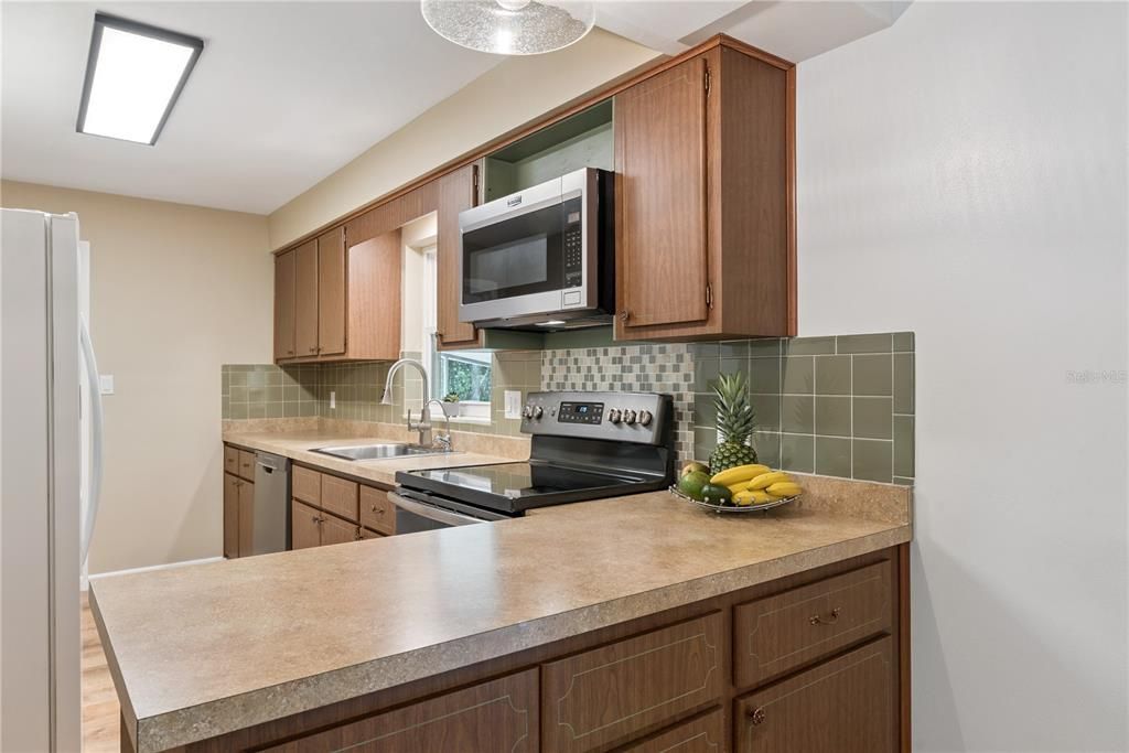 En Venta: $397,400 (3 camas, 2 baños, 1585 Pies cuadrados)