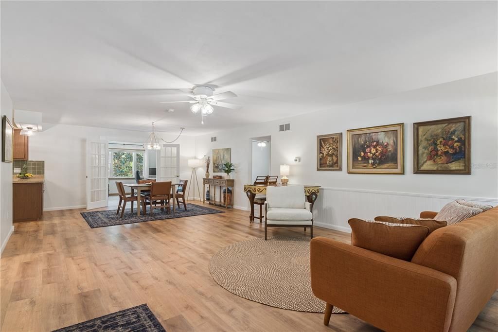 En Venta: $397,400 (3 camas, 2 baños, 1585 Pies cuadrados)