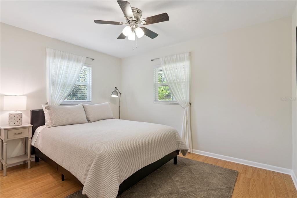 En Venta: $397,400 (3 camas, 2 baños, 1585 Pies cuadrados)
