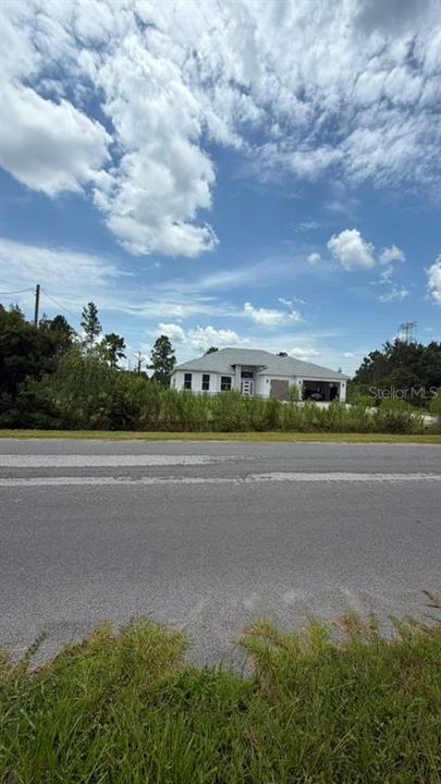 En Venta: $150,000 (1.03 acres)