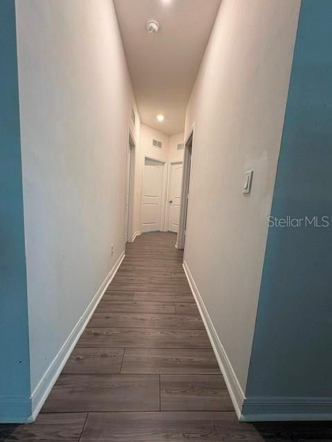 На продажу: $299,000 (4 спален, 2 ванн, 1852 Квадратных фут)