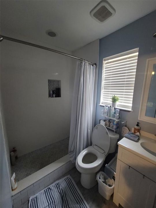 En Venta: $439,900 (3 camas, 2 baños, 1608 Pies cuadrados)