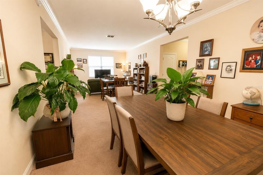En Venta: $399,900 (4 camas, 3 baños, 2592 Pies cuadrados)
