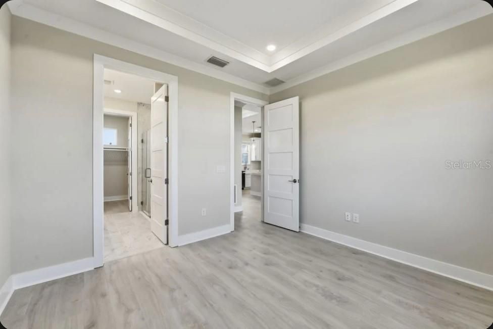 На продажу: $359,990 (1 спален, 1 ванн, 794 Квадратных фут)