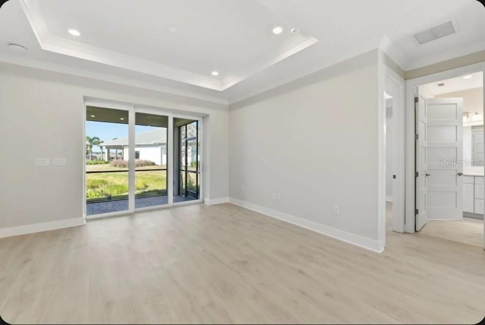 На продажу: $359,990 (1 спален, 1 ванн, 794 Квадратных фут)
