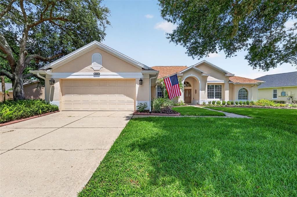 For Sale: $570,000 (3 beds, 3 baths, 2777 Square Feet)