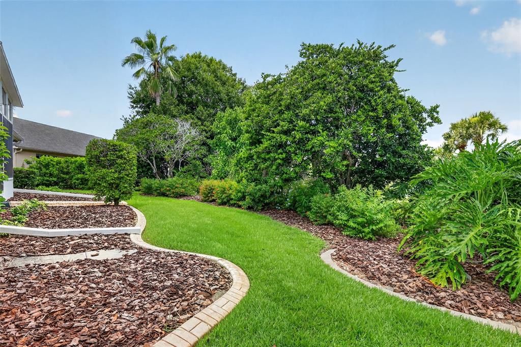 For Sale: $570,000 (3 beds, 3 baths, 2777 Square Feet)