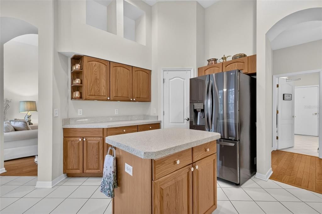 For Sale: $570,000 (3 beds, 3 baths, 2777 Square Feet)