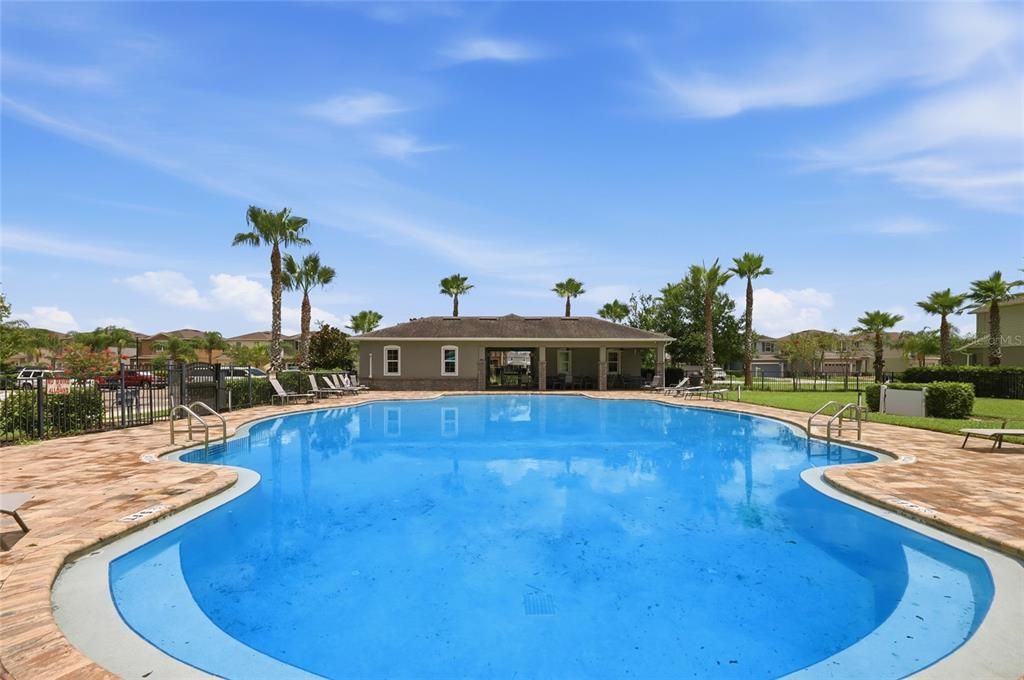 En Venta: $530,000 (3 camas, 2 baños, 2553 Pies cuadrados)