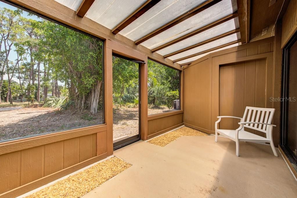 En Venta: $235,000 (2 camas, 2 baños, 1249 Pies cuadrados)