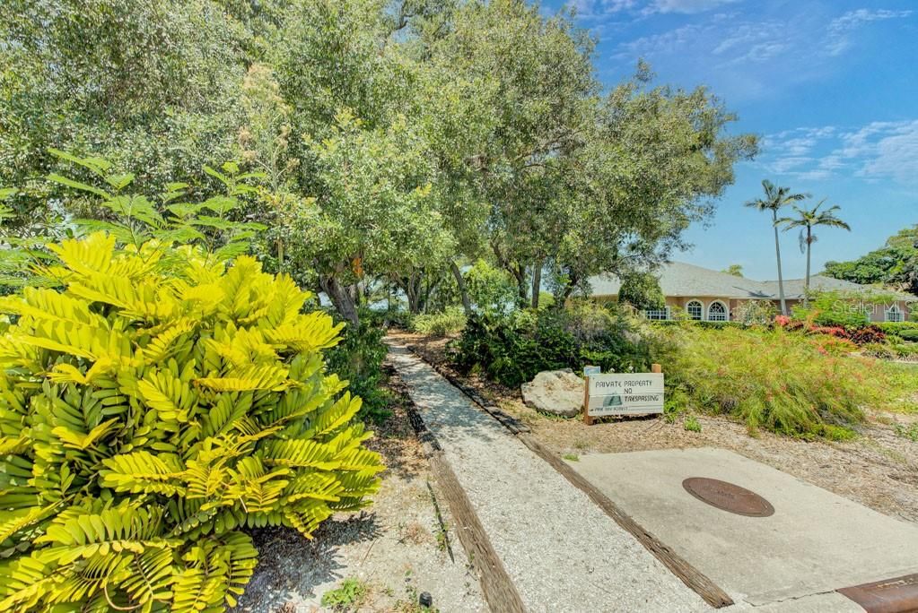 En Venta: $235,000 (2 camas, 2 baños, 1249 Pies cuadrados)