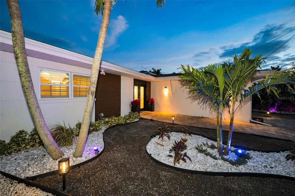 En Venta: $1,550,000 (3 camas, 3 baños, 2098 Pies cuadrados)