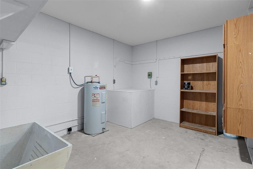 For Rent: $3,500 (4 beds, 3 baths, 2217 Square Feet)