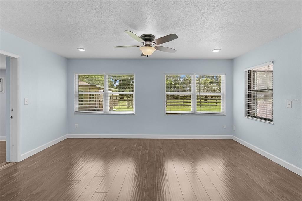 For Rent: $3,500 (4 beds, 3 baths, 2217 Square Feet)