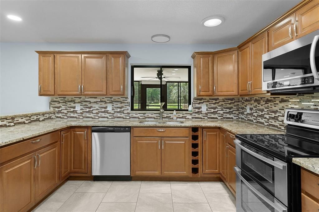 For Rent: $3,500 (4 beds, 3 baths, 2217 Square Feet)