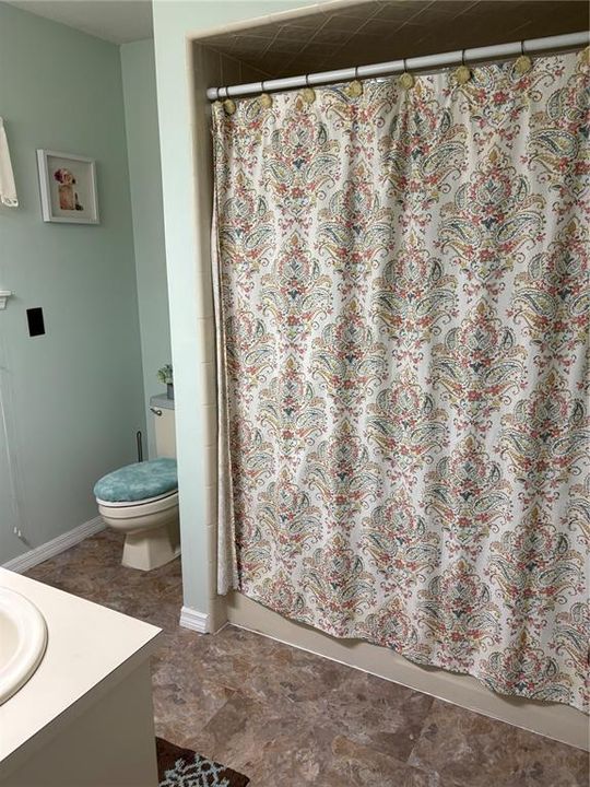 En Venta: $435,000 (3 camas, 2 baños, 1801 Pies cuadrados)