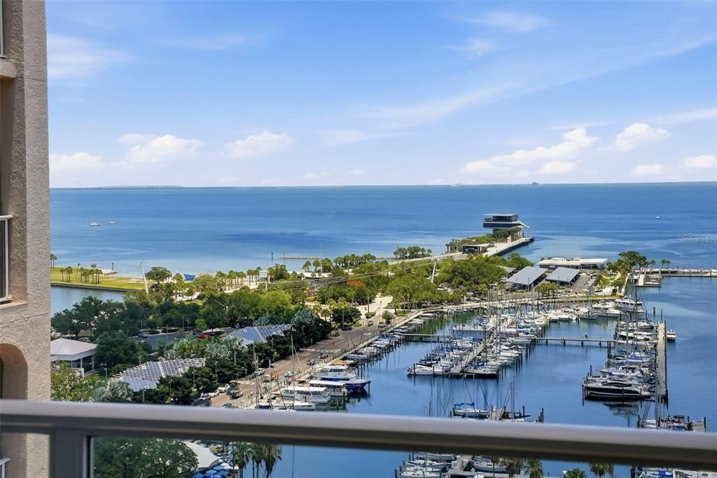 For Sale: $5,300,000 (4 beds, 5 baths, 4831 Square Feet)