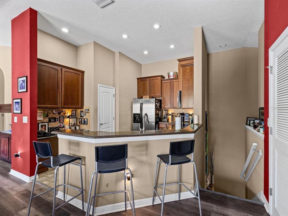 En Venta: $218,000 (2 camas, 2 baños, 1298 Pies cuadrados)