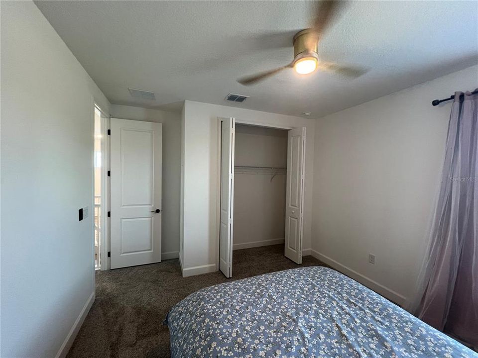 For Sale: $515,000 (4 beds, 2 baths, 2410 Square Feet)