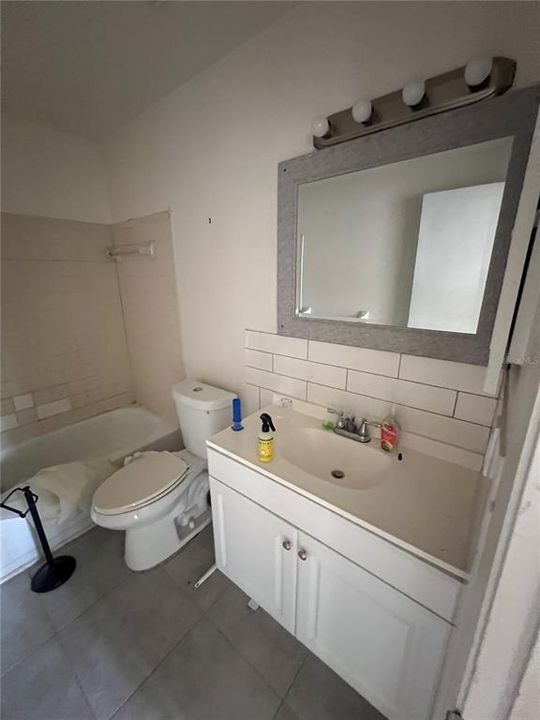 For Sale: $134,900 (3 beds, 2 baths, 1156 Square Feet)
