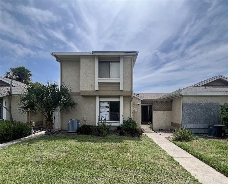 For Sale: $134,900 (3 beds, 2 baths, 1156 Square Feet)