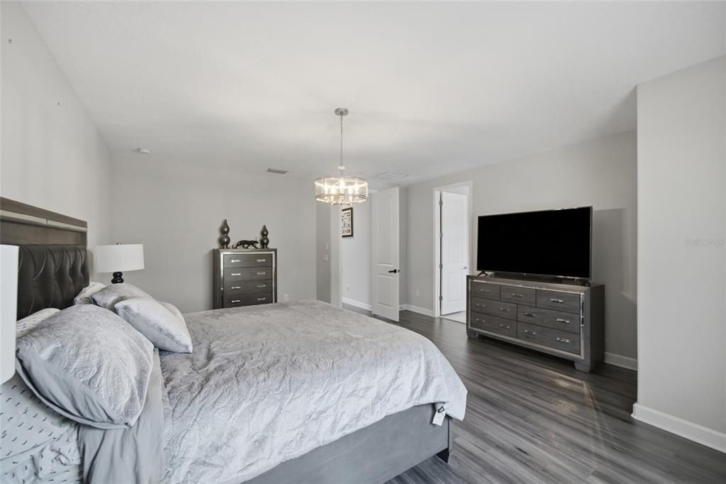 В аренду: $3,895 (5 спален, 3 ванн, 2964 Квадратных фут)