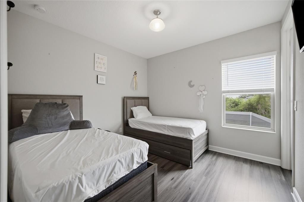 В аренду: $3,895 (5 спален, 3 ванн, 2964 Квадратных фут)